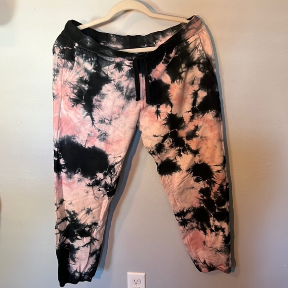 Electric & Rose Bottoms - Picture 1 of 1